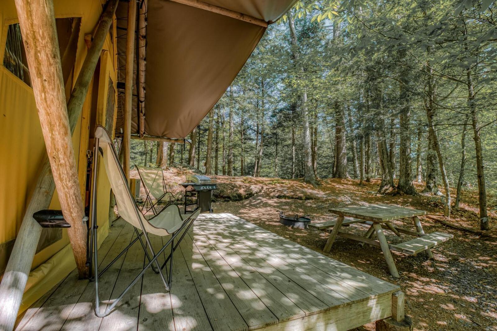 Huttopia White Mountains Albany Extérieur photo