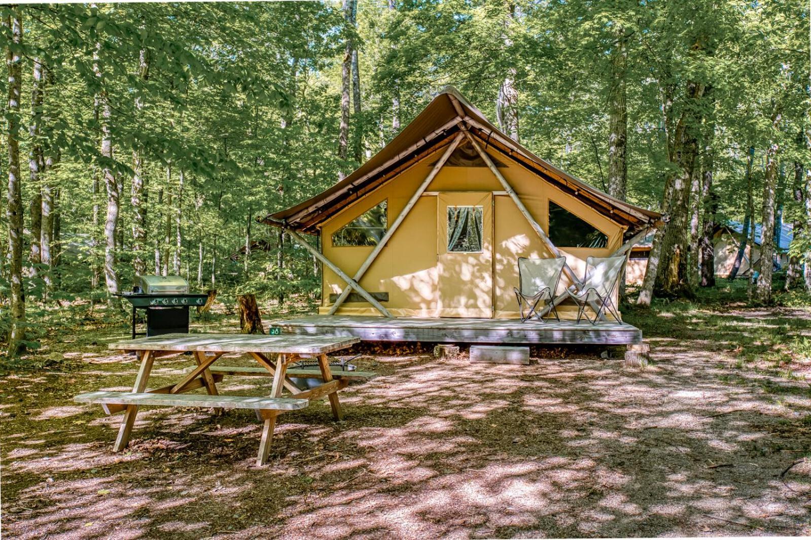 Huttopia White Mountains Albany Extérieur photo